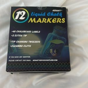 Liquid chalk markers